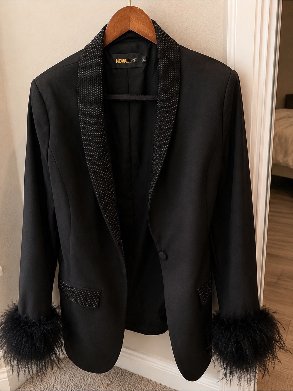 Fashion Nova Womens Black Feather Cuff Blazer